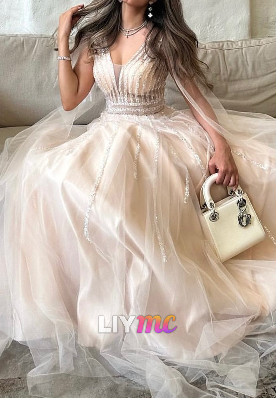 V-Neck Long Sleeves Beaded Embroidery A-Line Evening Dress
