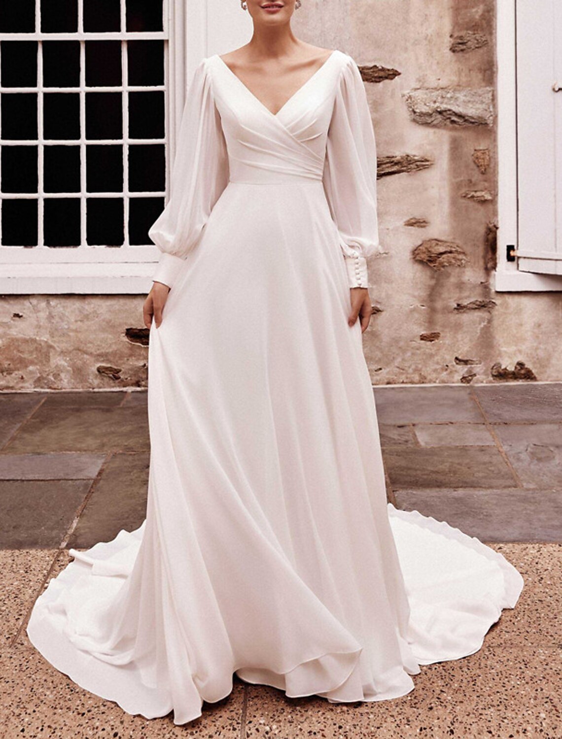 Hall Casual Wedding Dresses A-Line V Neck Long Sleeve Court Train Chiffon Bridal Gowns With Solid Color