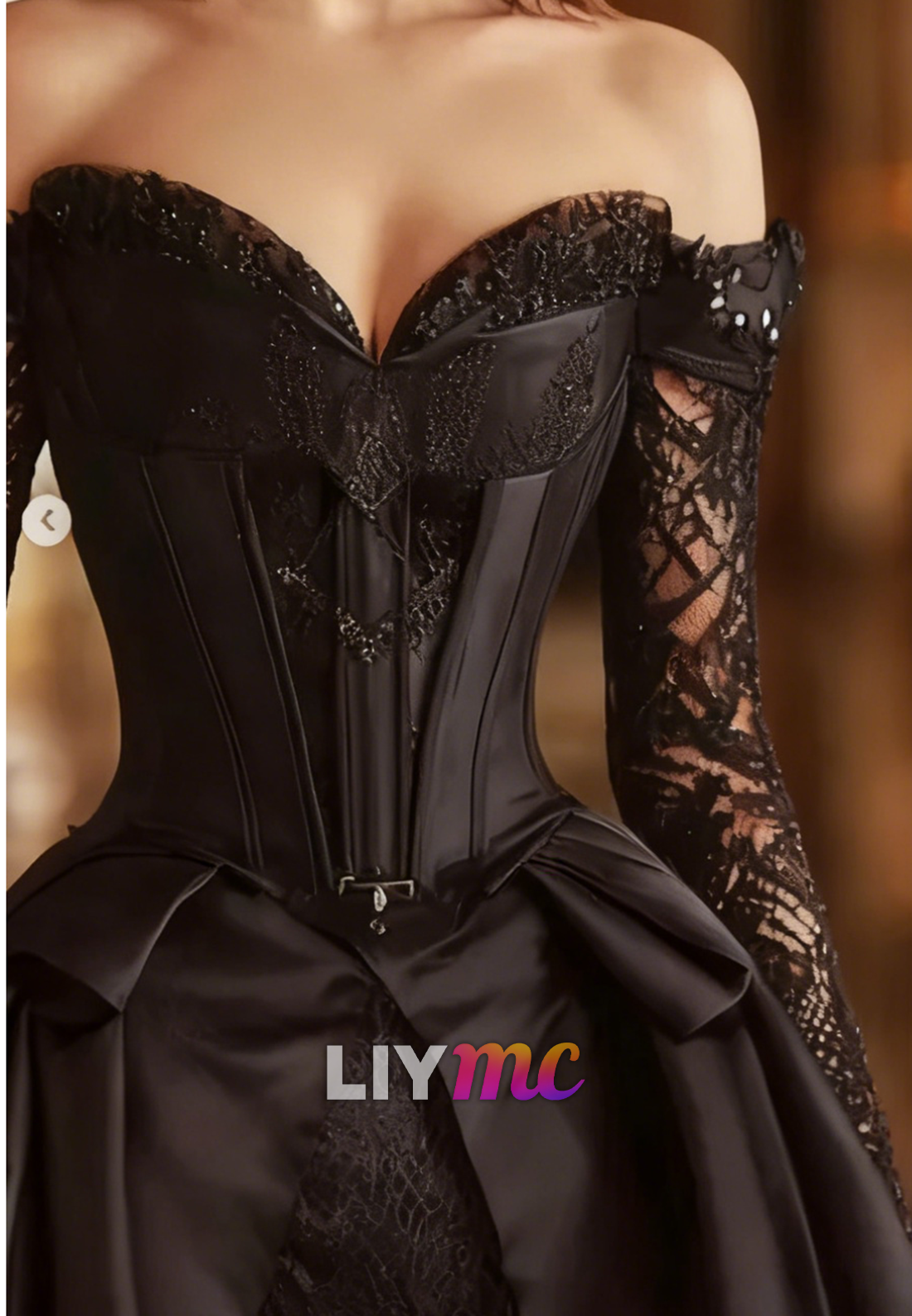 Sweetheart Black Long Sleeves Appliques A-Line Evening Dress