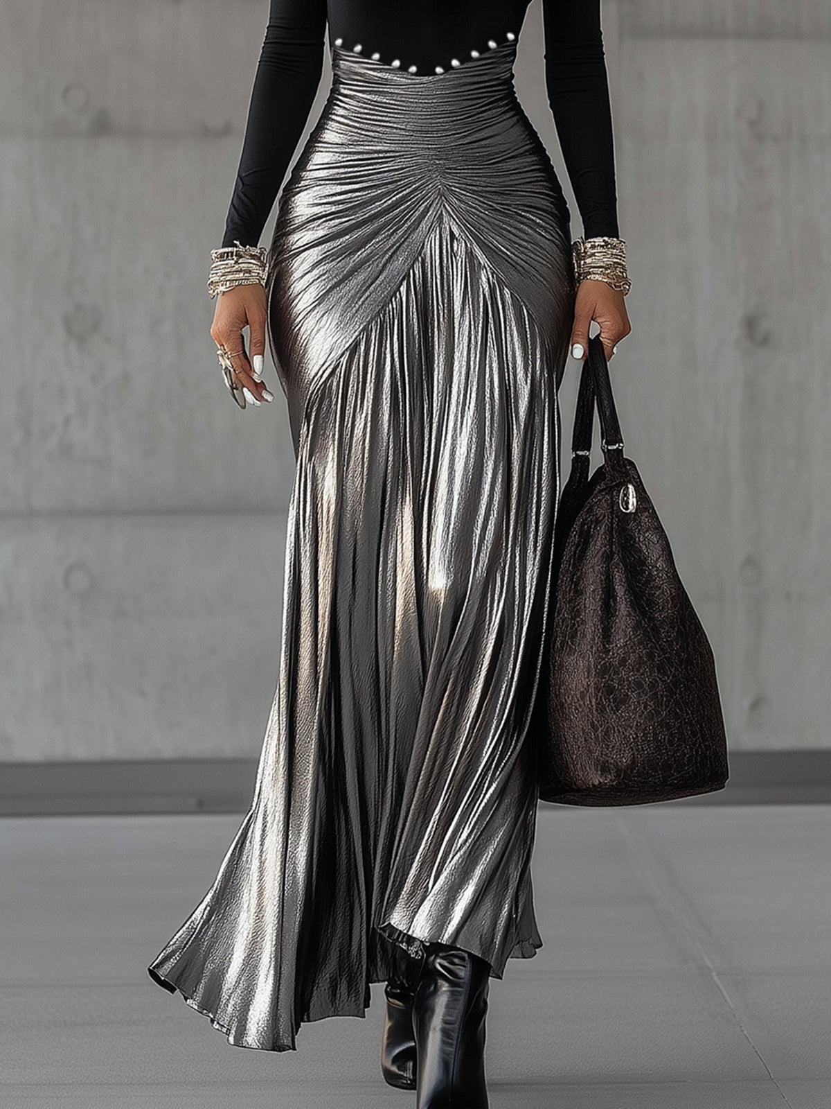 Black Round Neck Metallic Silver Pleated Maxi Dress