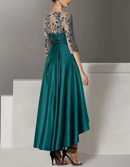 Round Neck Lace Solid Color Midi Dress