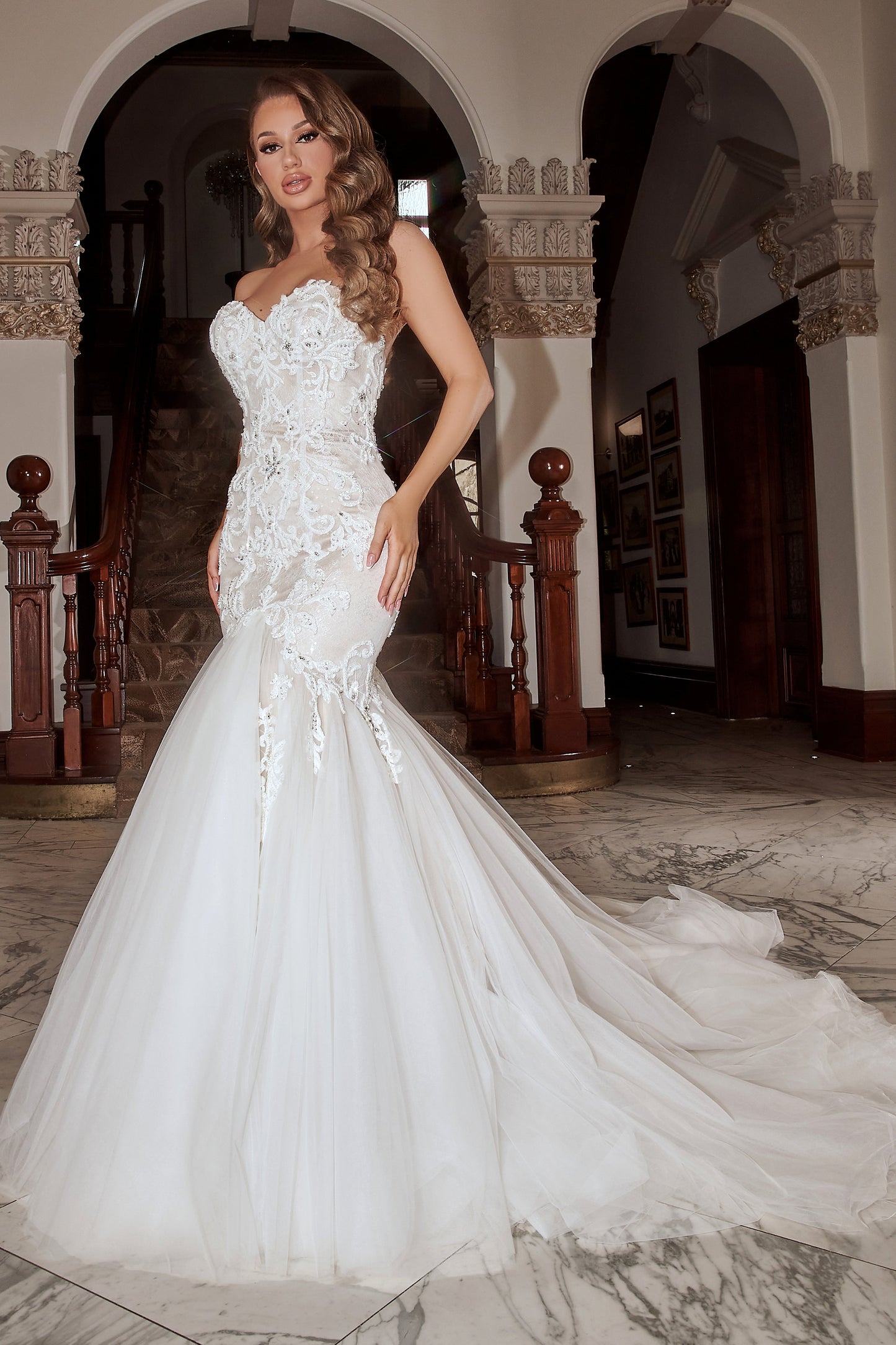 Sweetheart Lace Appliques Mermaid Tulle Wedding Dress