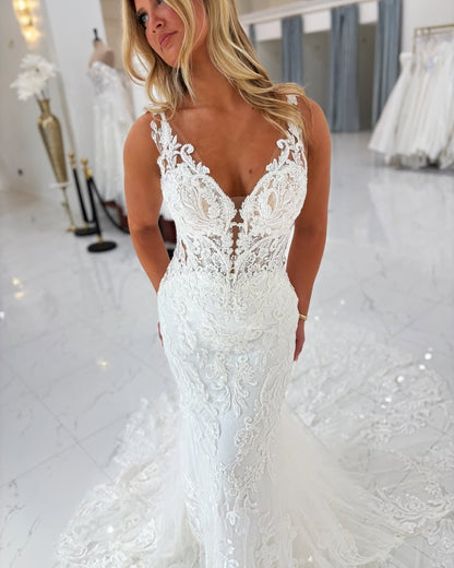 Mermaid Tulle Lace Appliqued V Neck Beach Wedding Dresses for Women