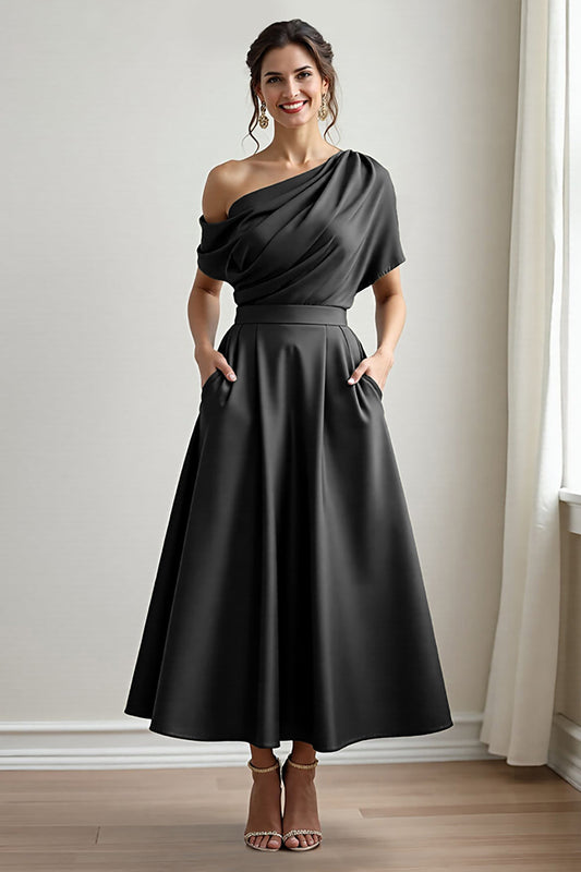 Black A Line Long Satin Mother of the Bride Dress with Pockets