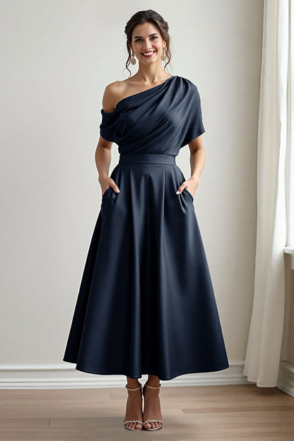 Black A Line Long Satin Mother of the Bride Dress with Pockets