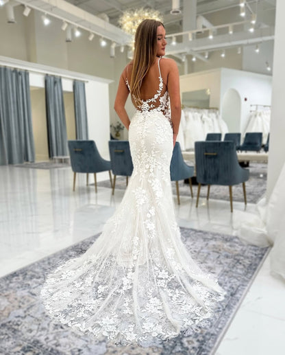 Mermaid V Neck Tulle Lace Appliqued Backless Wedding Dresses for Bride