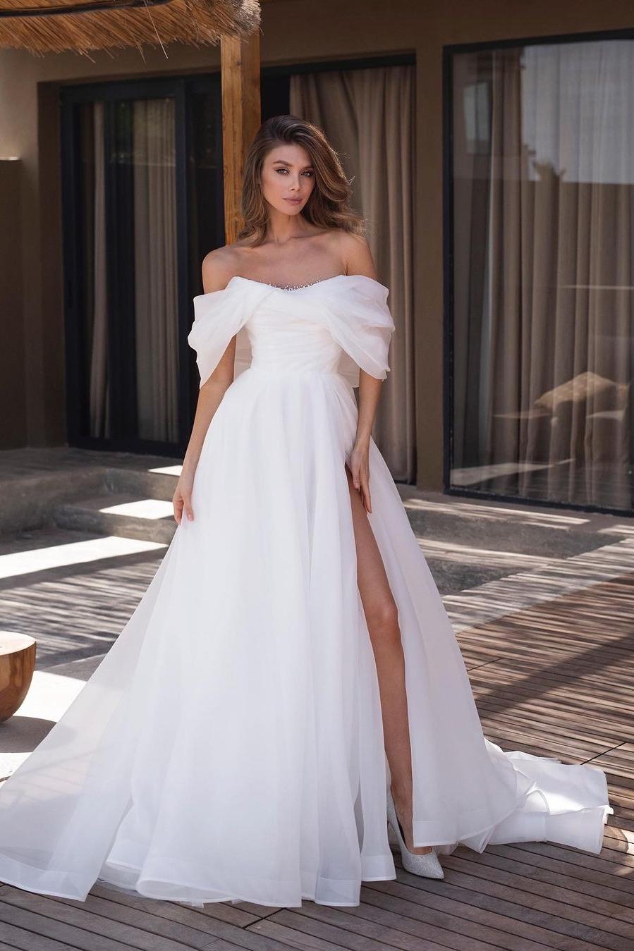 White Off the Shoulder Strapless Sleeveless A Line Wedding Dress With High Split
