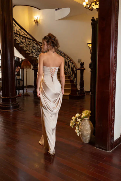 Elegant Strapless Ruched Floor-Length Backless Dress