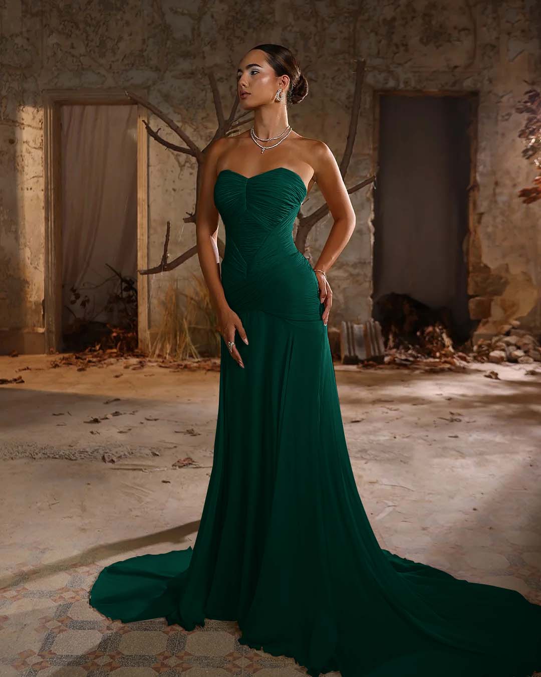 Simple Chiffon Strapless Sleeveless Pleated Long Prom Dress With Pleated