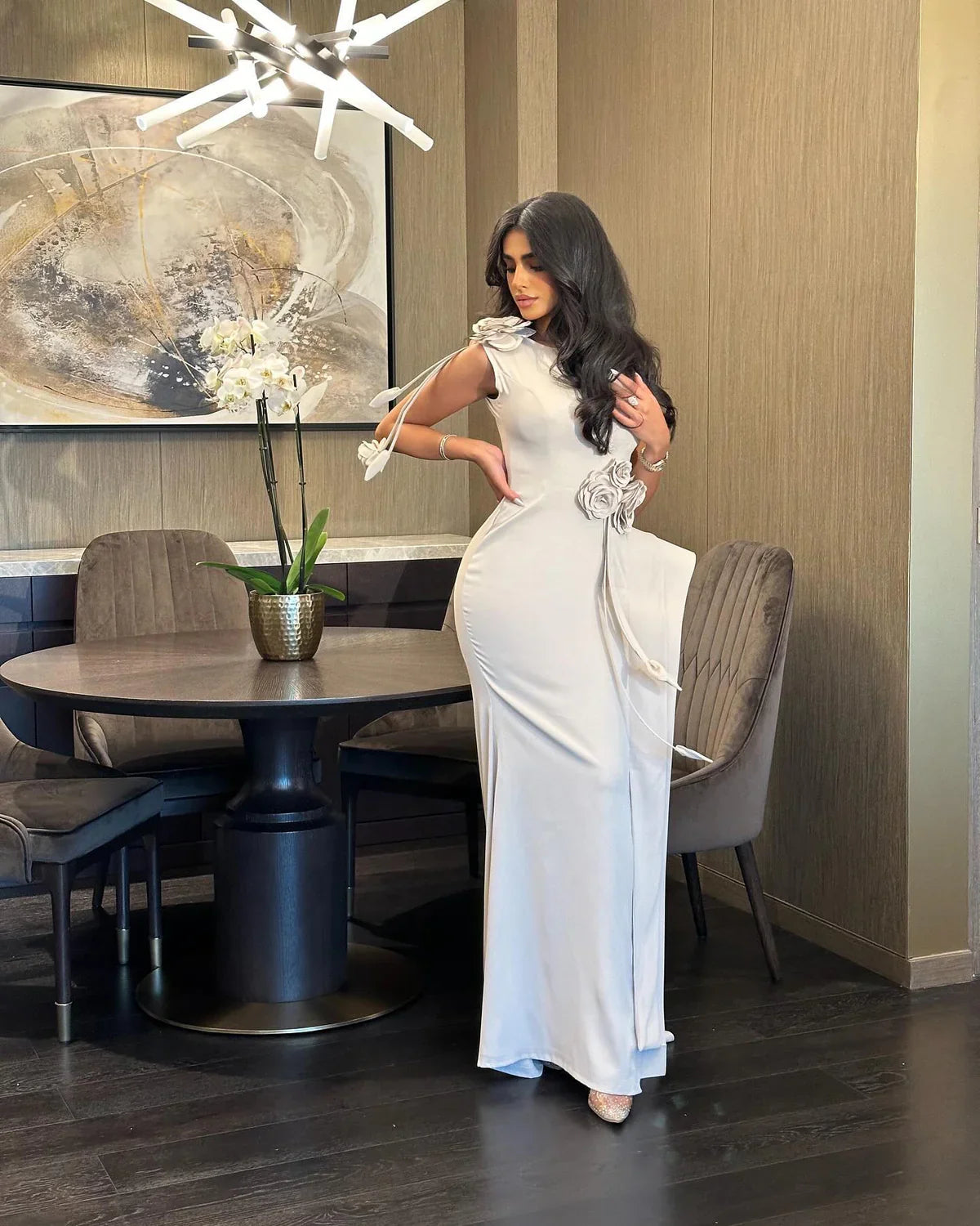 Scoop Sleeevless Mermaid  Floral Embellished Evening Dress