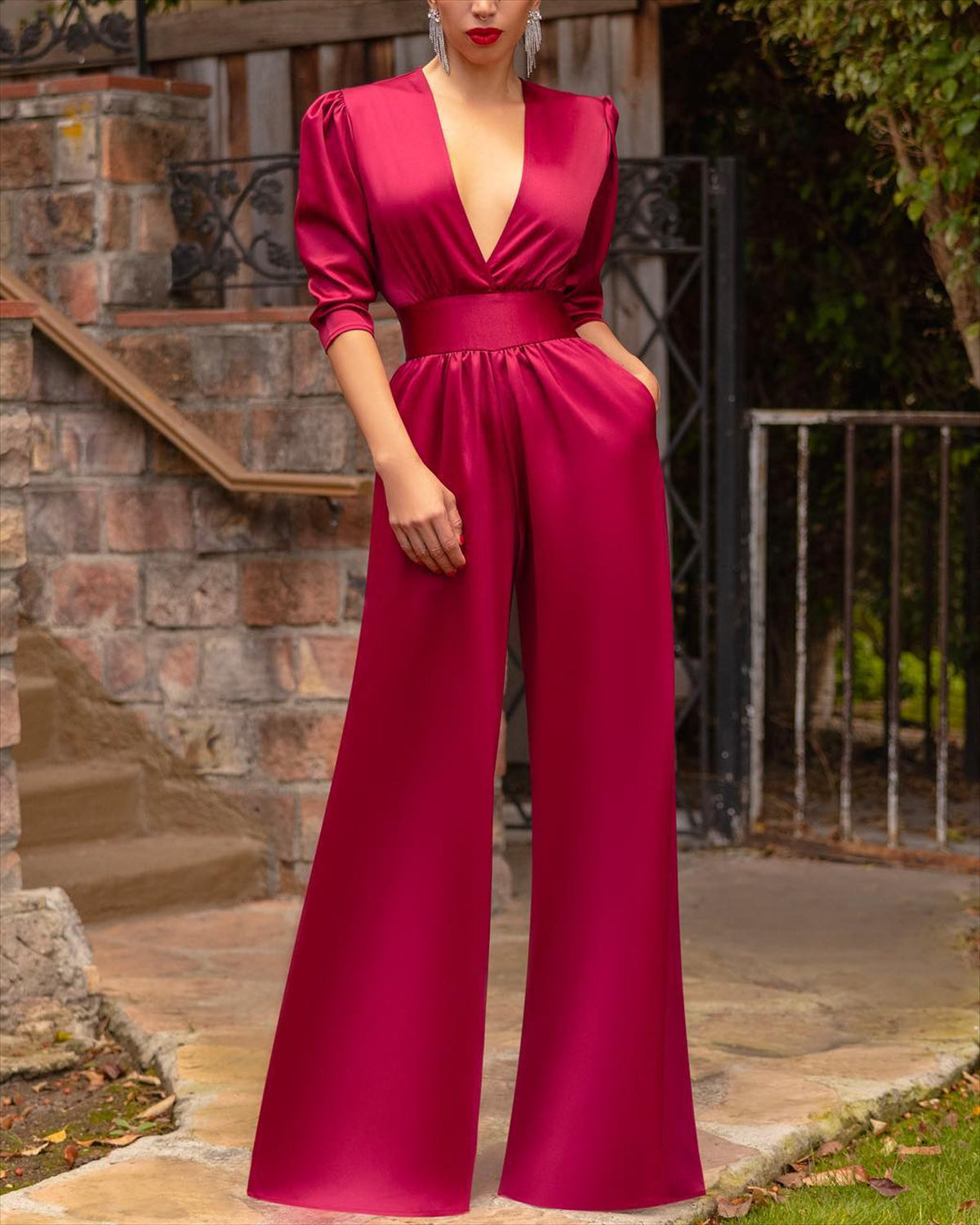 Fashion Solid Color V-neck Jumpsuit