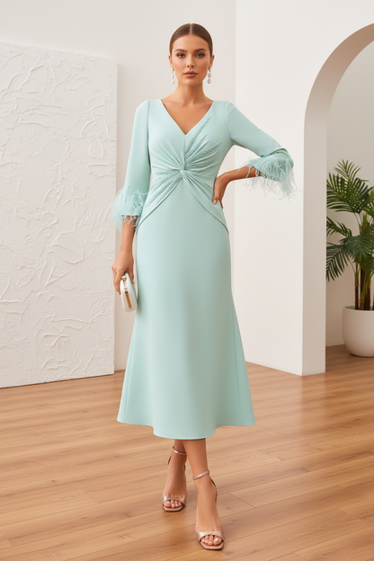 V-Neck Feathered Long Sleeves A-Line Cocktail Dress