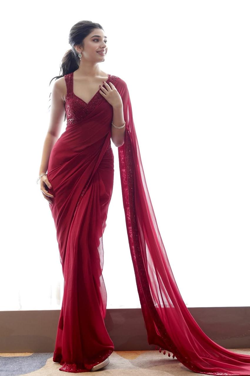 Chiffon Spaghetti Straps Long Pleated Prom Dress With Beaded Embroidery