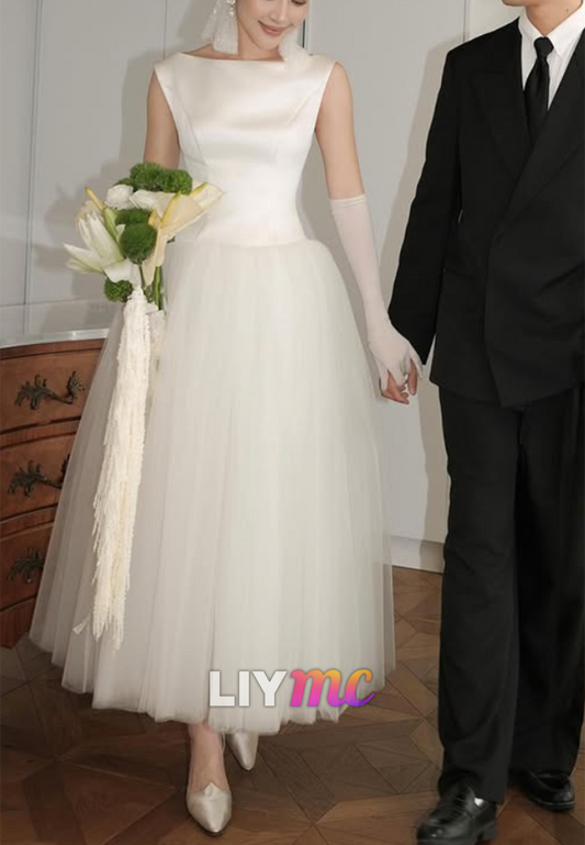 Bateau Sleeveless Pleated Tulle A-Line Wedding Dress