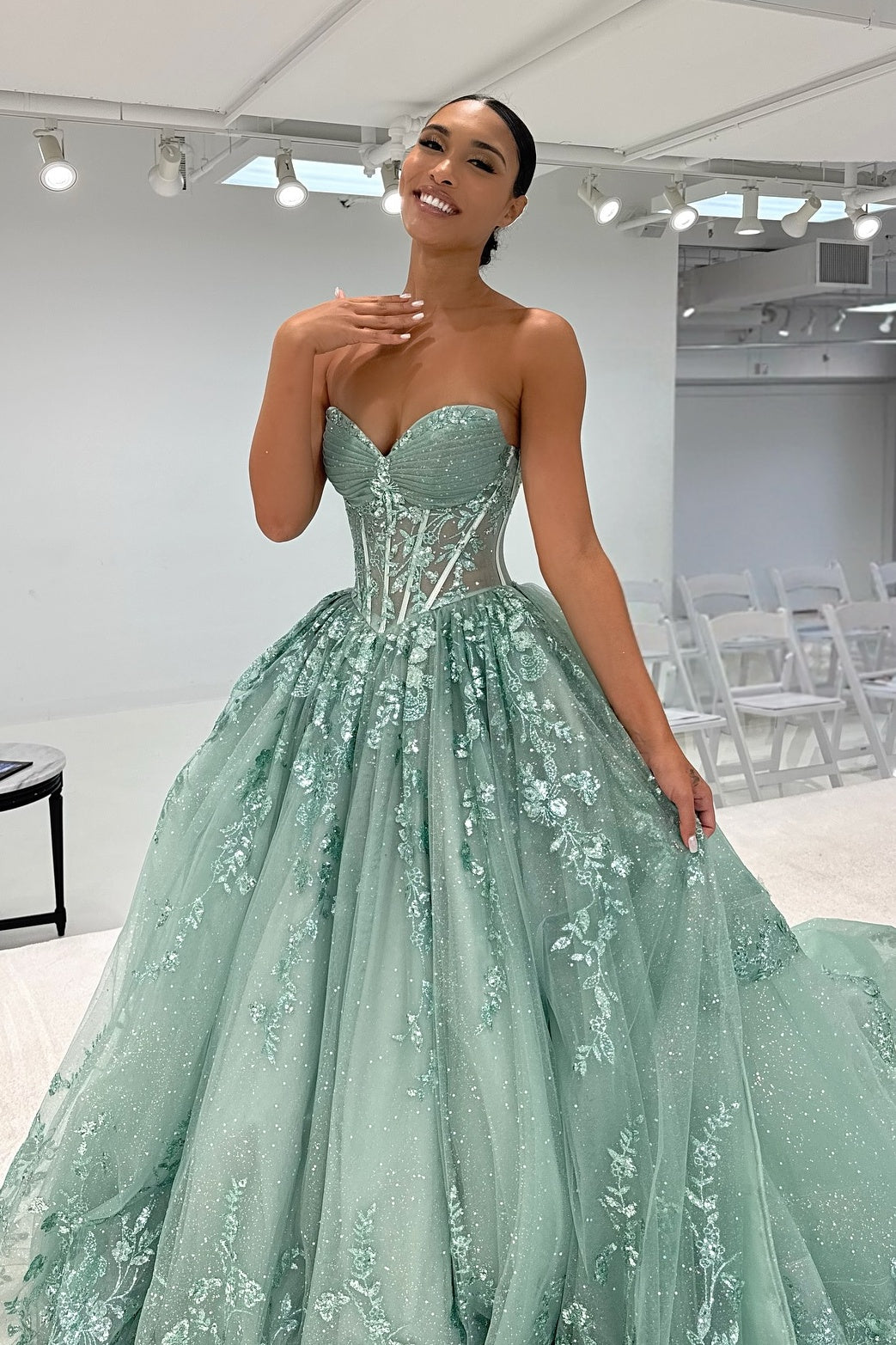 Beautiful A Line Sweetheart Green Corset Prom Dress with Appliques