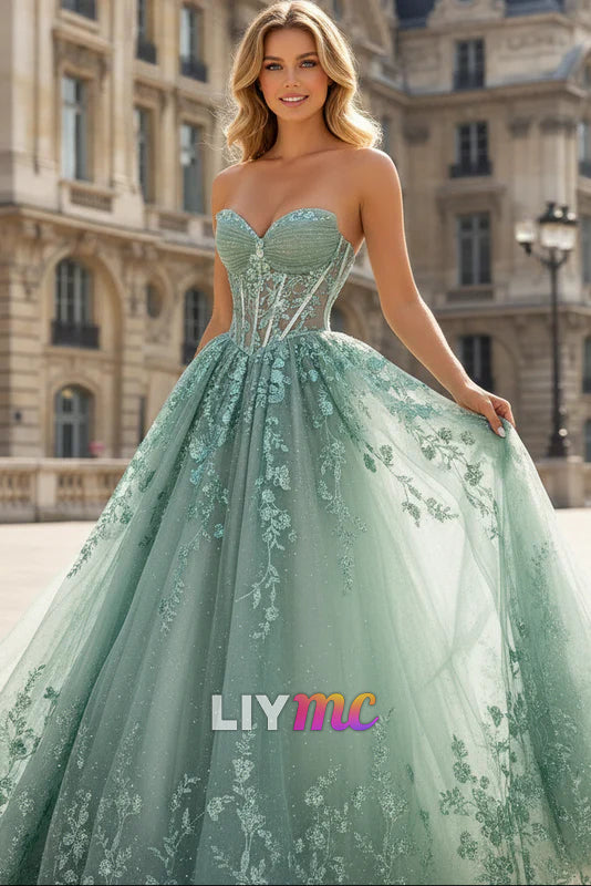 Beautiful A Line Sweetheart Green Corset Prom Dress with Appliques