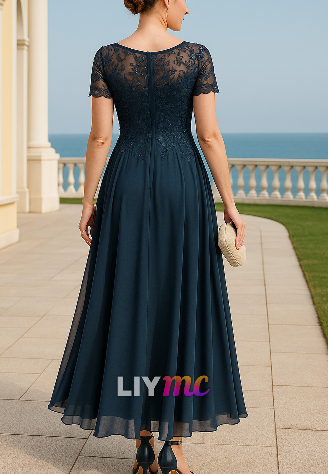 Scoop Short Sleeves Appliques Chiffon A-Line Mother of Bride Dress