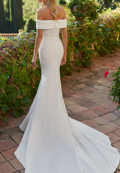 Off-Shoulder Pleated Sleek Mermaid Beach Wedding Dress