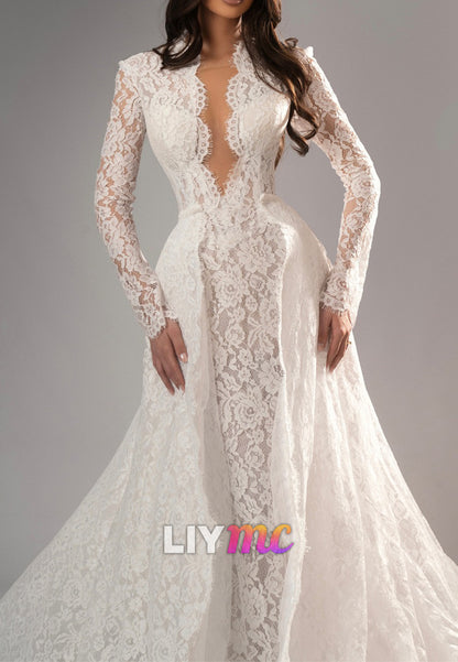 Elegant V-Neck Long Sleeves Lace Appliques Sheath Wedding Dress