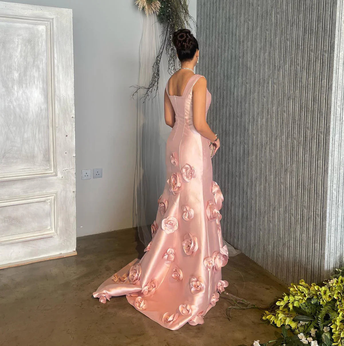 Sweetheart Straps Floral Embellished Satin Mermaid Evening Dress