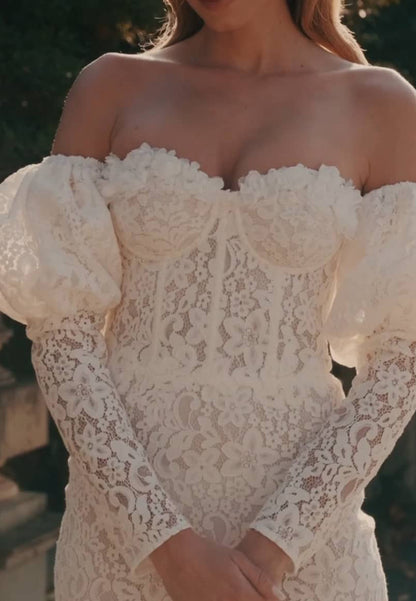 Sweetheart Long Sleeves Lace Appliques High Slit Sheath Beach Wedding Dress