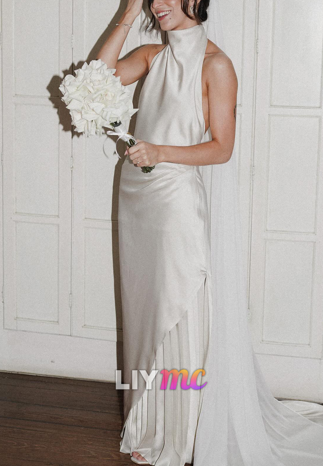 Halter Sleeveless Sleek Pleated Sheath Wedding Dress