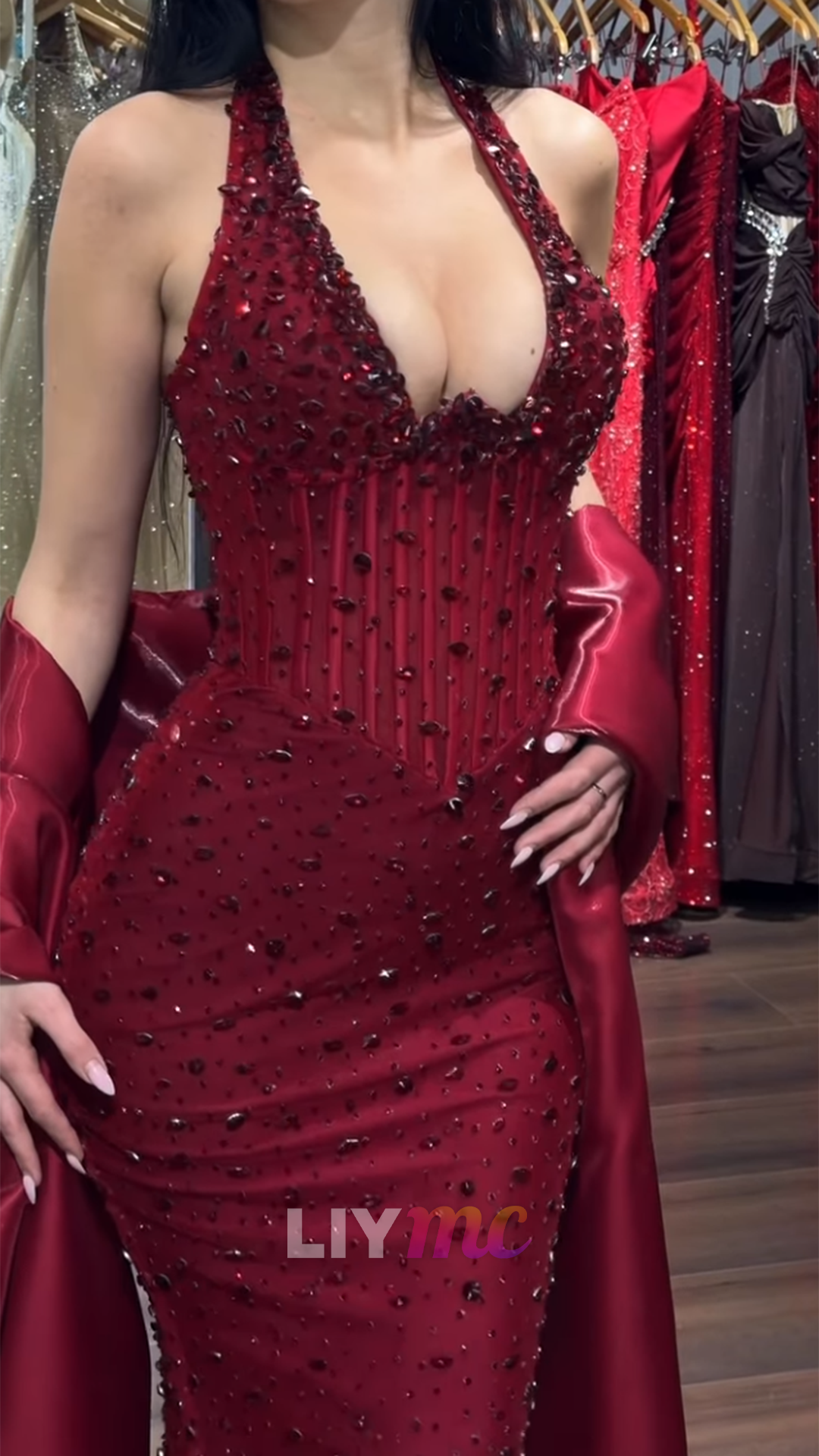 Halter V-Neck Rhinestons Sparkly Mermaid Prom Dress