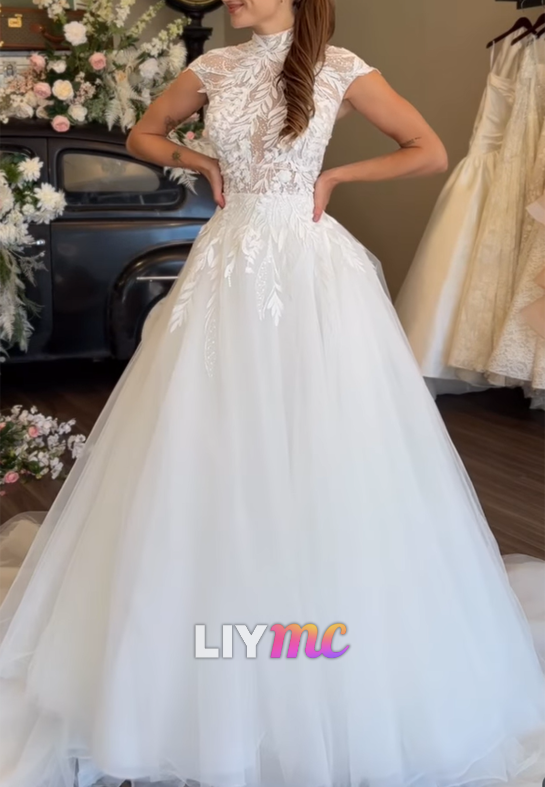 High Neck Cap Sleeves Tulle Appliques A-Line Wedding Dress