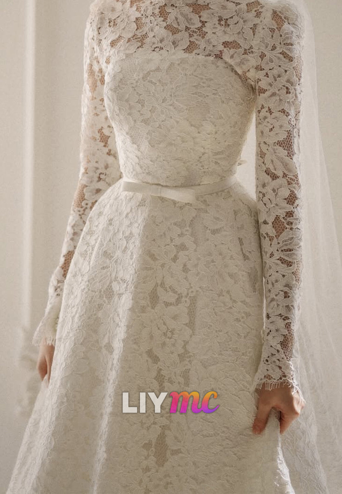High Neck Long Sleeves Lace Appliques A-Line Wedding Dress
