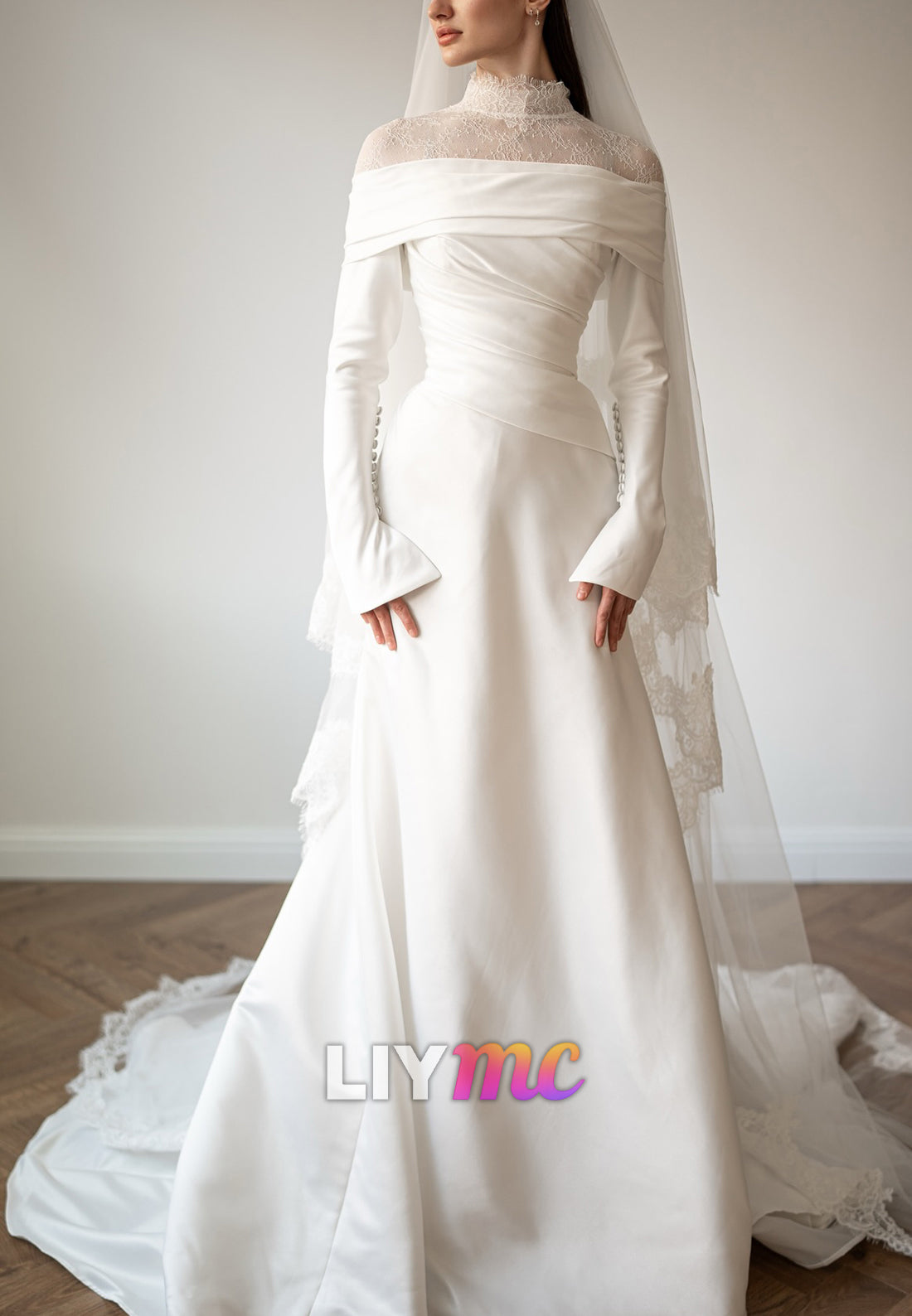High Neck Long Sleeves Lace Appliques Mermaid Wedding Dress