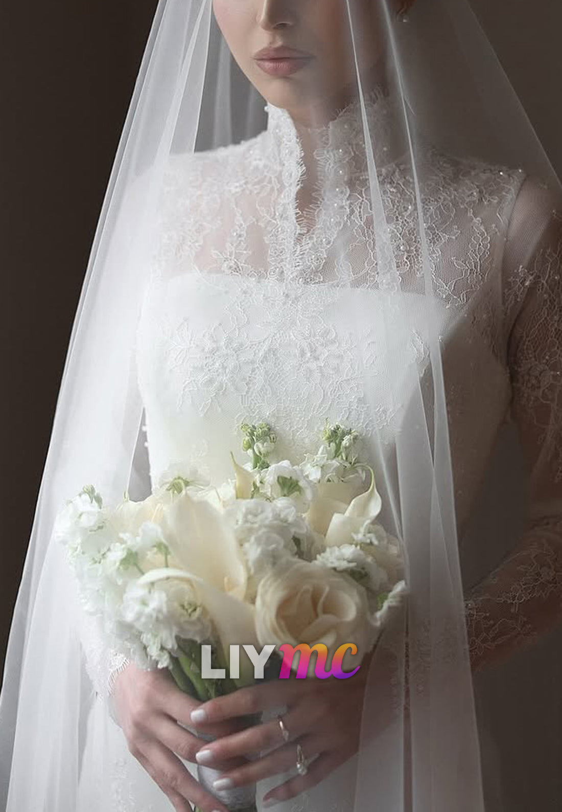 High Neck Long Sleeves Lace Appliques Sheath Wedding Dress