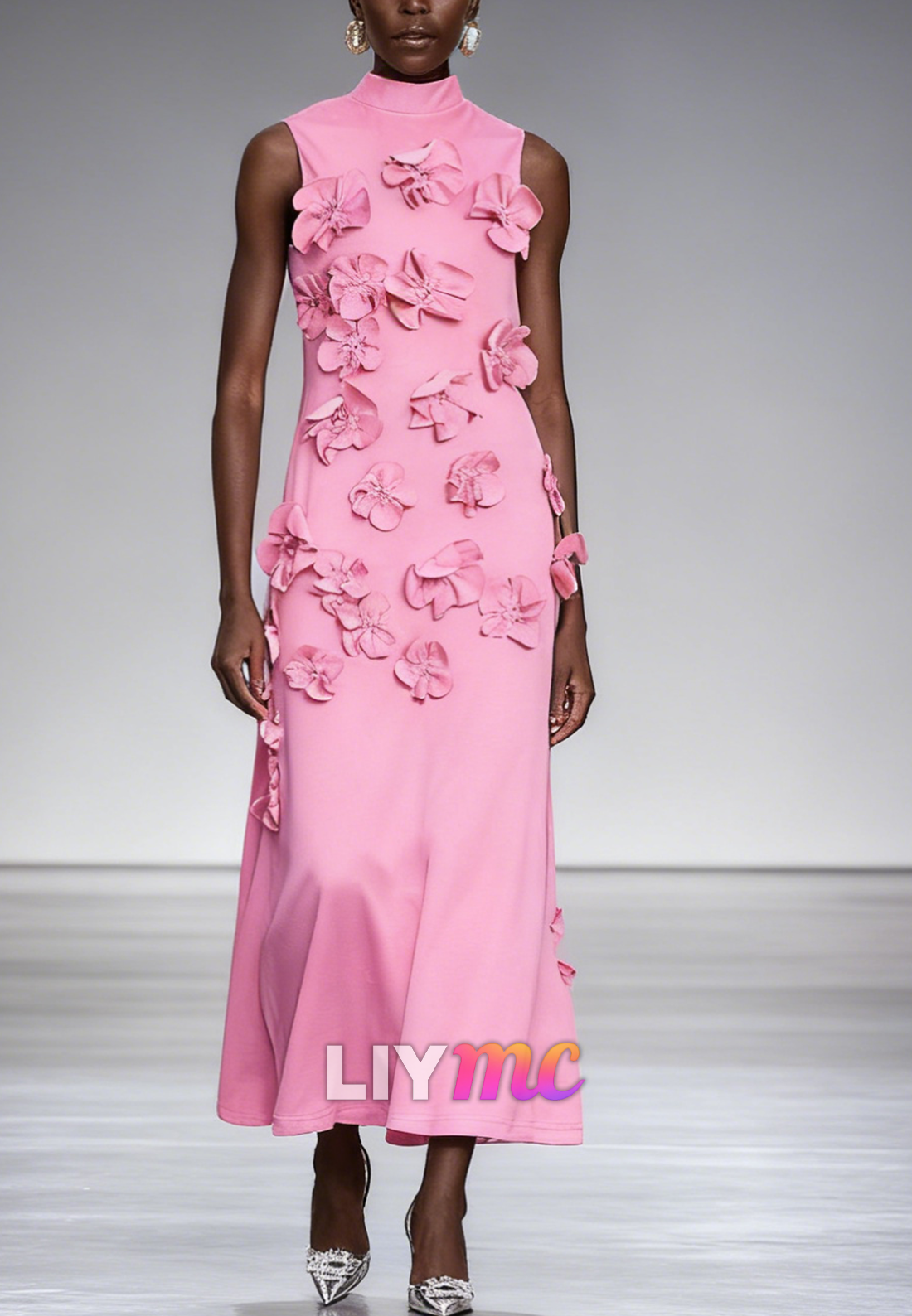 High Neck Sleeveless Floral Embellished A-Line Formal Dress