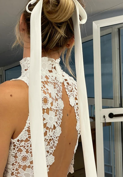 High Neck Sleeveless Lace Appliques A-Line Wedding Dress