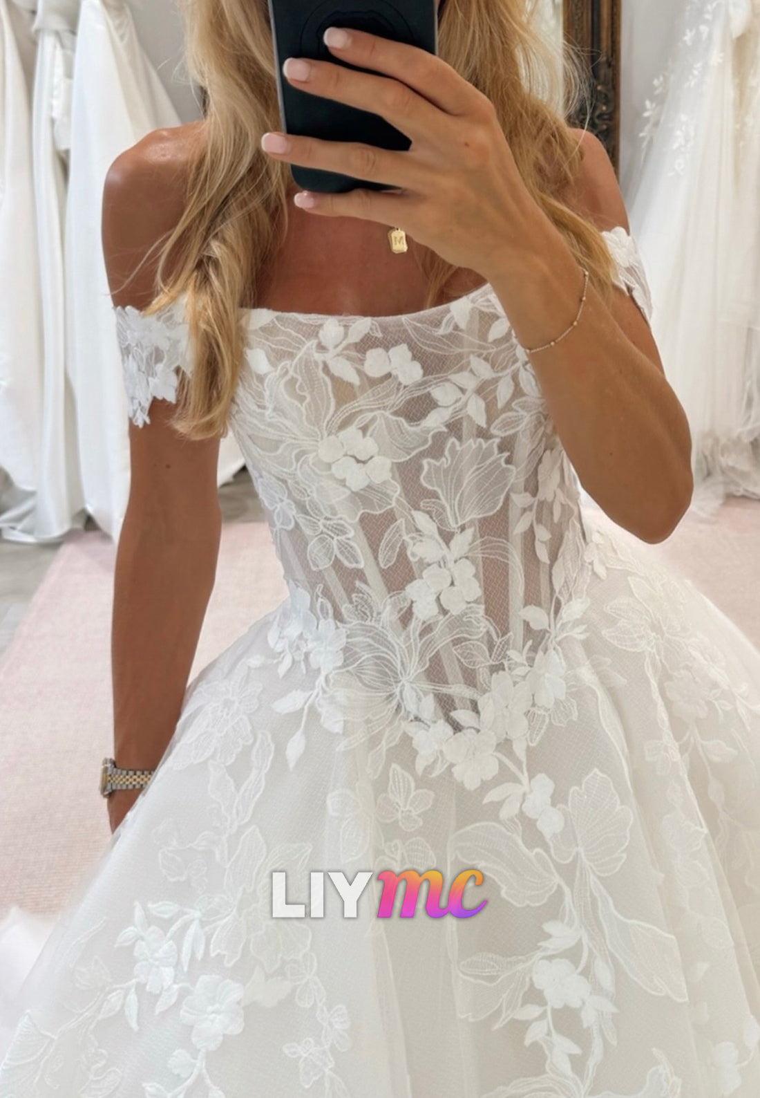 Off-Shoulder Appliques Ball Gown Wedding Dress