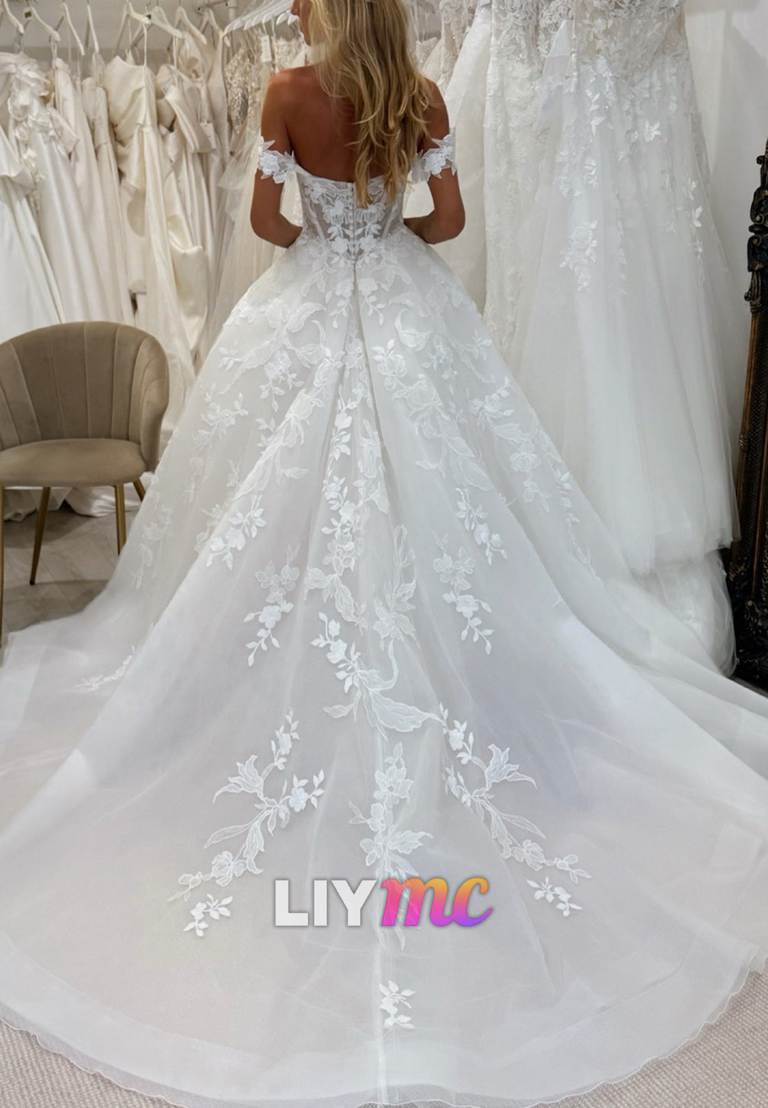 Off-Shoulder Appliques Ball Gown Wedding Dress