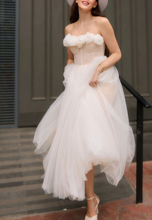 Off-Shoulder Floral Appliques Tulle A-Line Midi Wedding Dress