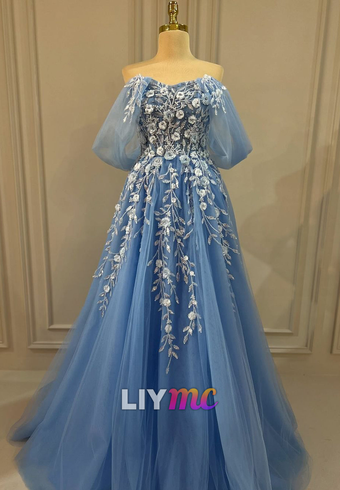 Off-Shoulder Floral Appliques Tulle A-Line Prom Dress