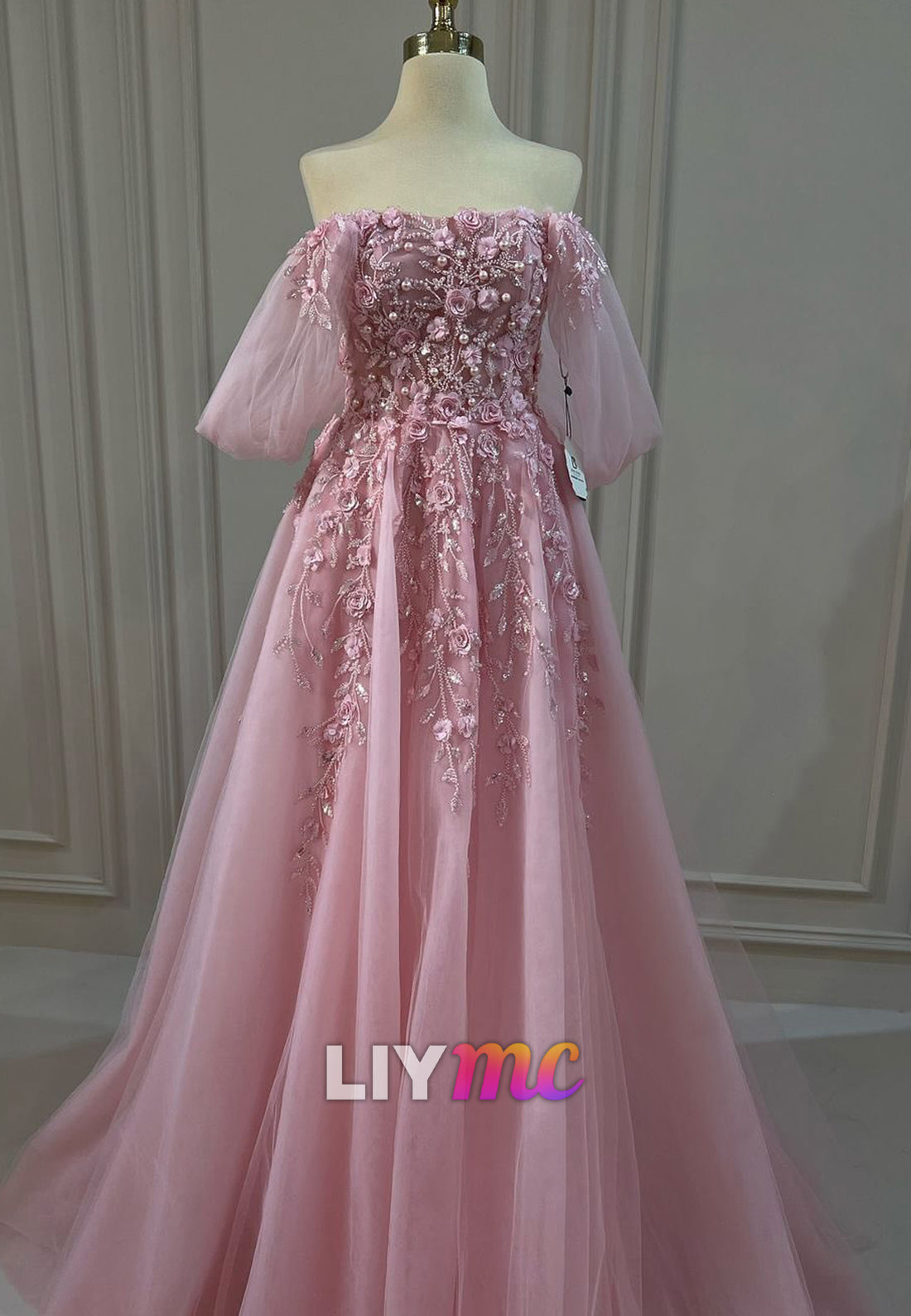 Off-Shoulder Floral Appliques Tulle A-Line Prom Dress