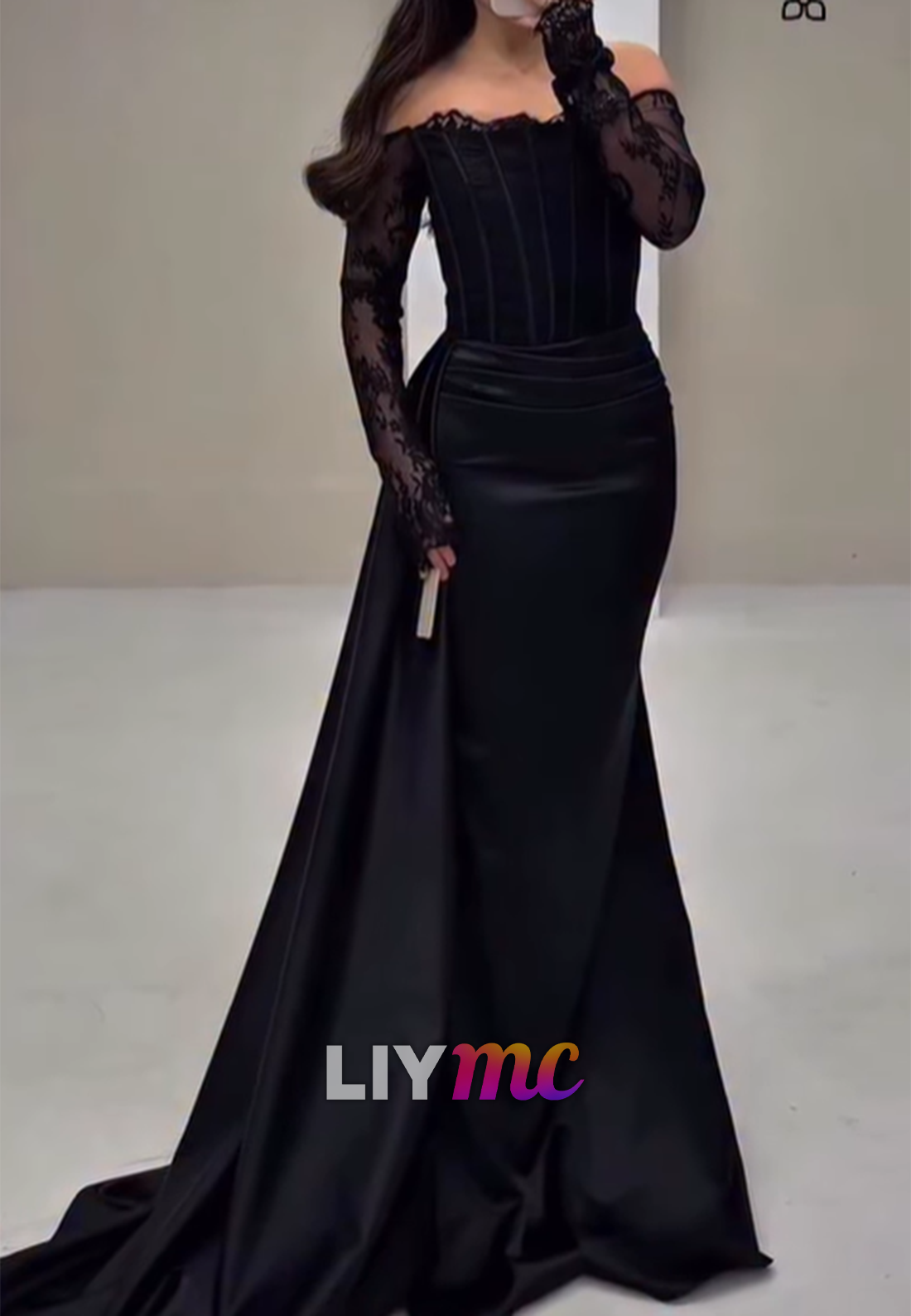 Off-Shoulder Long Sleeves Lace Appliques Mermaid Evening Dress