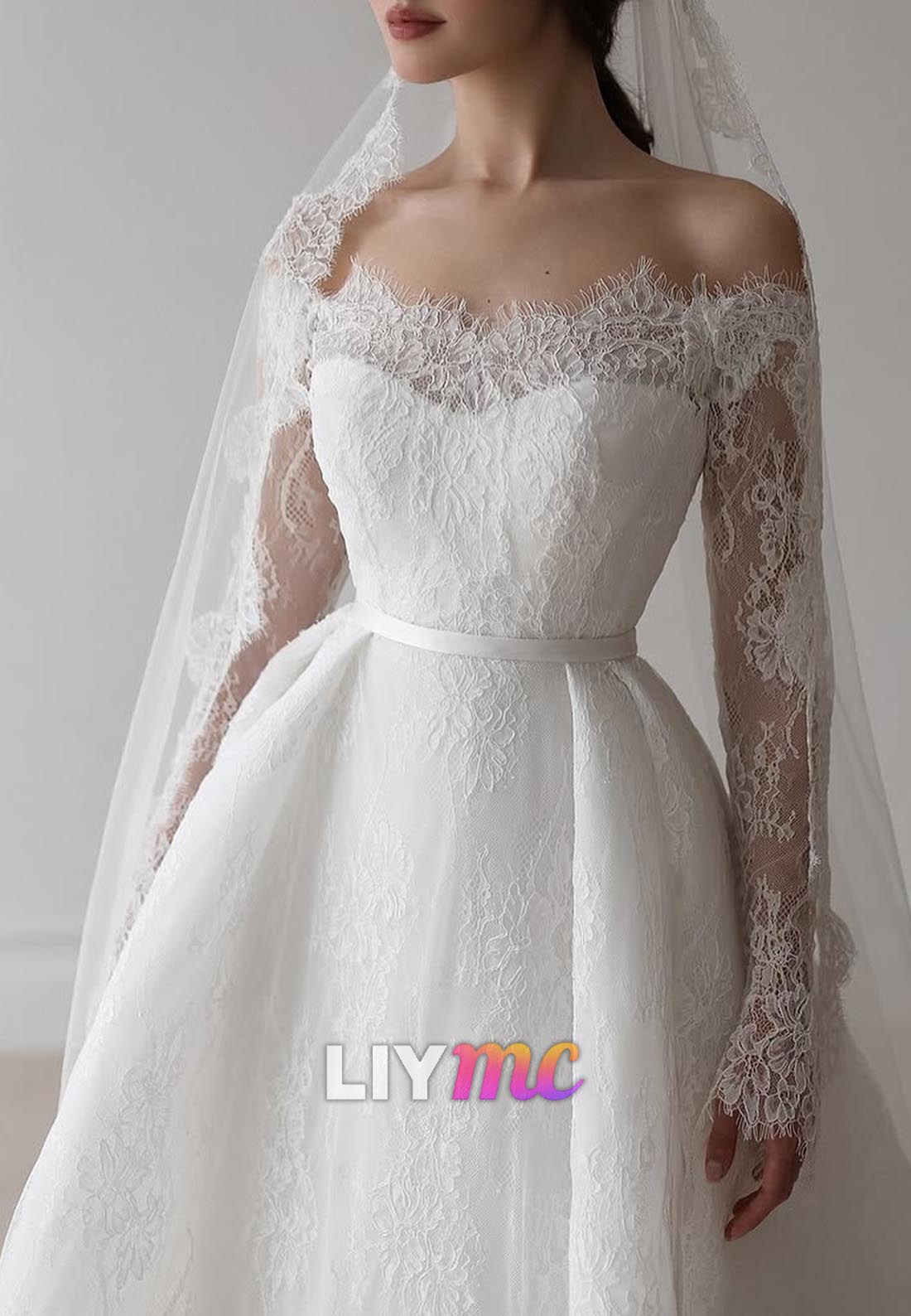 Off-Shoulder Long Sleevess Lace Appliques A-Line Wedding Dress