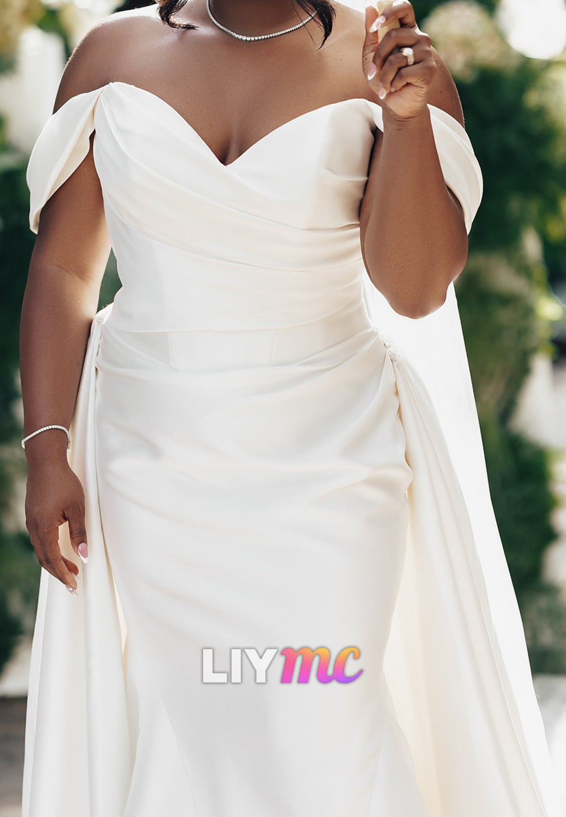 Off-Shoulder Pleated Satin Sleek Mermaid Wedding Dress