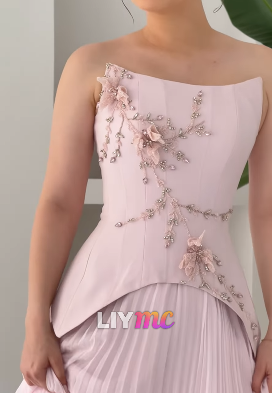 Off-Shoulder Sleeveless Appliques Pleated A-Line Evening Dress