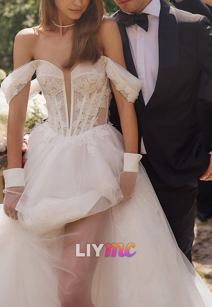 Off-Shoulder Sleeveless Appliques Tulle A-Line Wedding Dress
