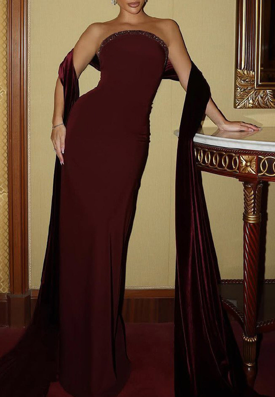 Off-Shoulder Sleeveless Sleek Sheath Formal Dress