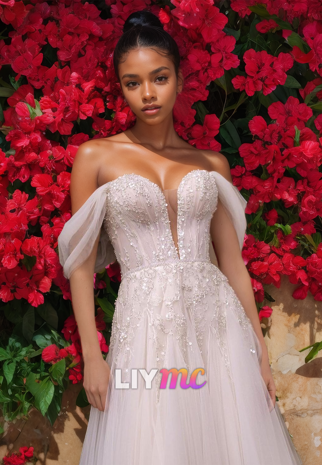 Off-Shoulder Strapless Appliques Tulle A-Line Wedding Dress