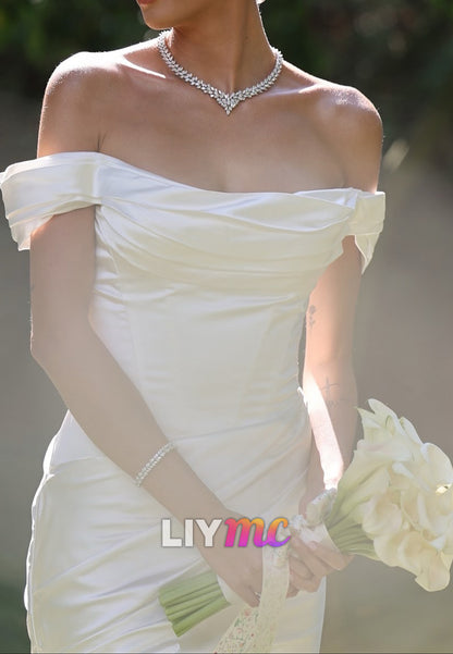 Off-Shoulder Strapless Pleated Sleek Mermaid Wedding Dress
