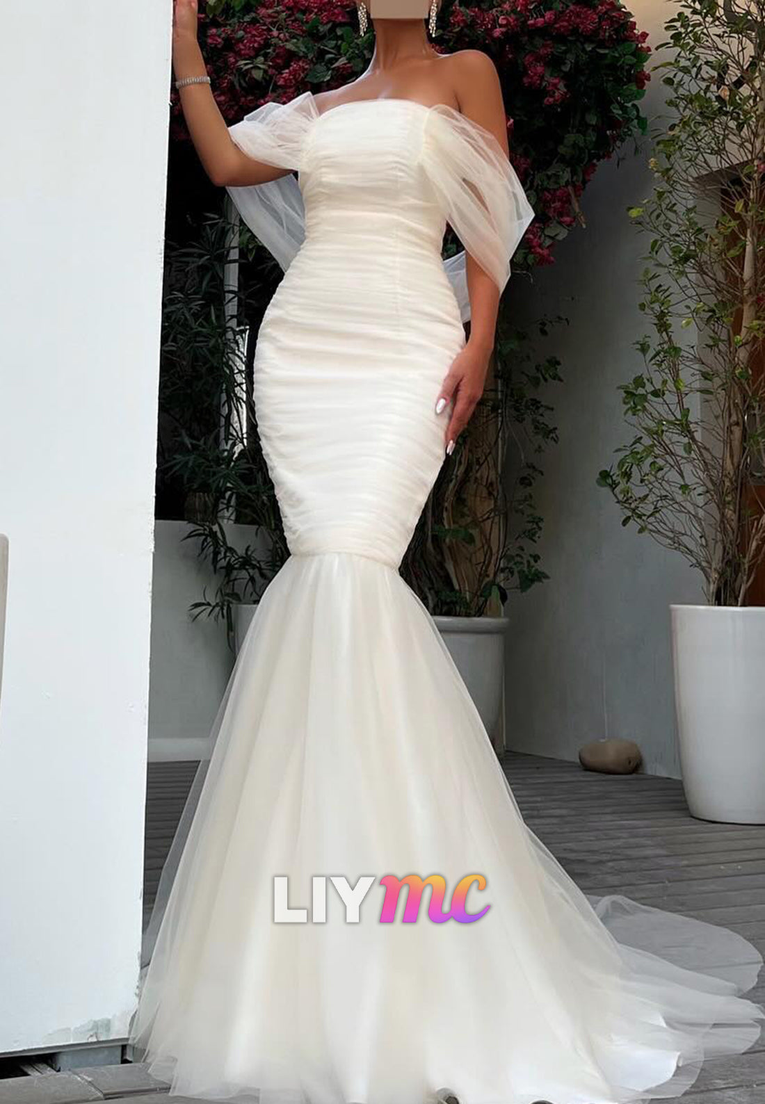 Off-Shoulder Strapless Pleatedd Evening Dress Mermaid Wedding Dress