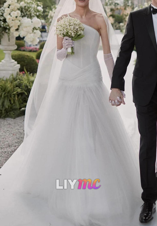 One Shoulder Pleated Tulle A-Line Ball Gown Weddding Dress