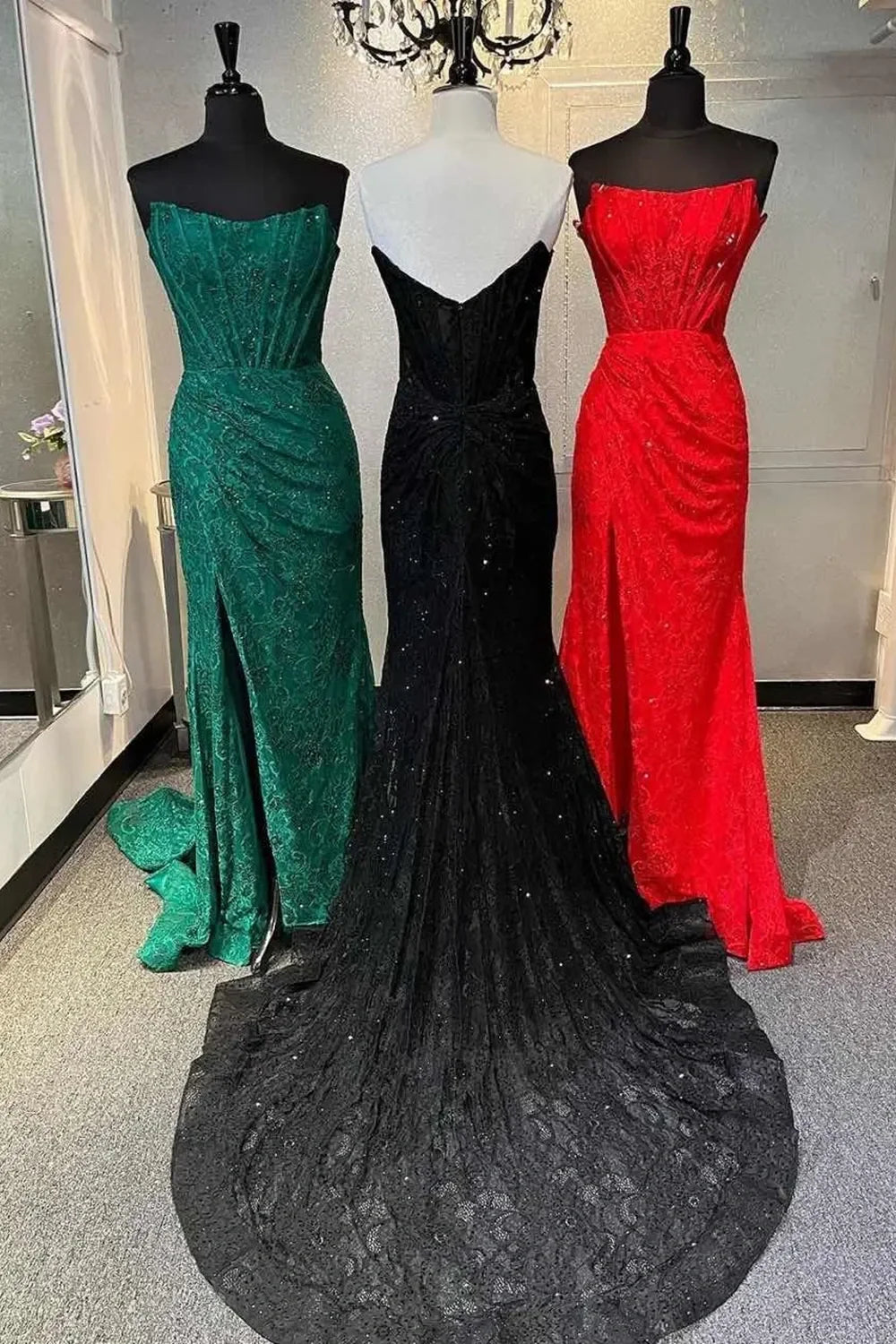 Romantic Lavender Mermaid Strapless Long Lace Prom Dress With Slit