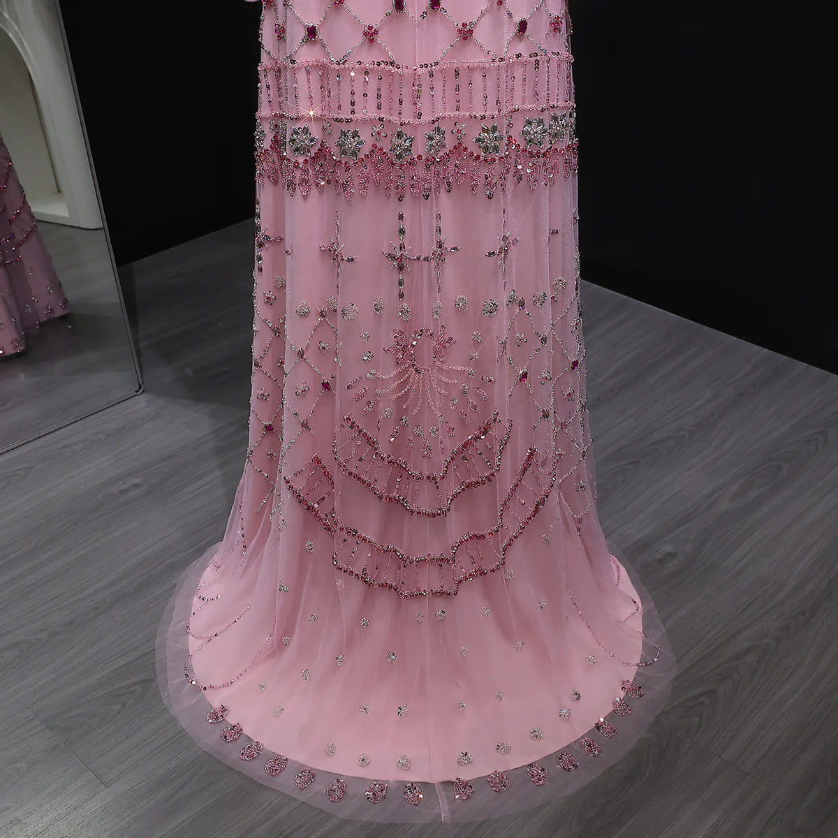 Elegant Pink Crystal Beaded Long Sleeve Evening Dress